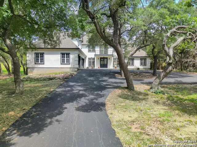 194 Night Sky, Spring Branch, TX 78070 - Image #2