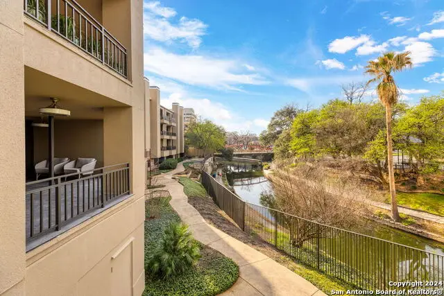 701 Saint Marys #15, San Antonio, TX 78205 - Image #3