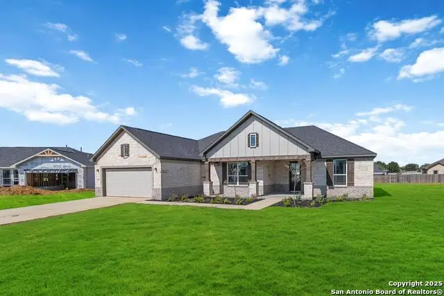 1587 Vista View Drive, Pleasanton, TX 78064 - Image #3