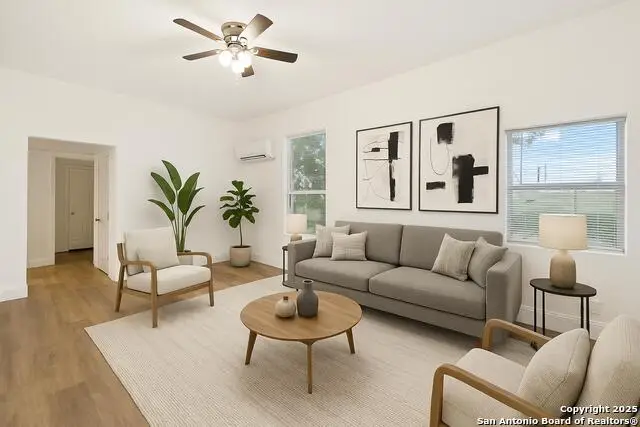 102 Aganier Ave, San Antonio, TX 78212 - Image #1