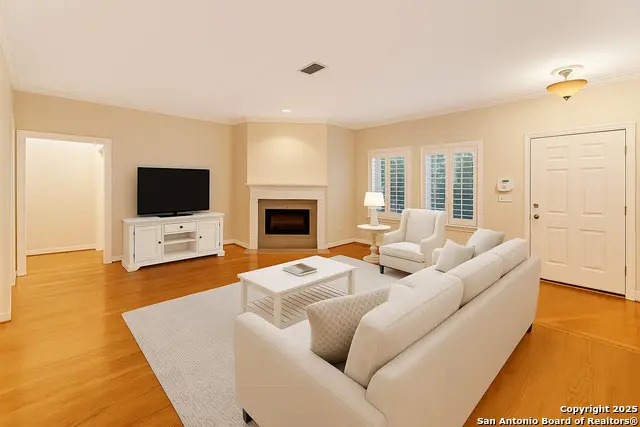 100 W El Prado #111, San Antonio, TX 78212 - #3