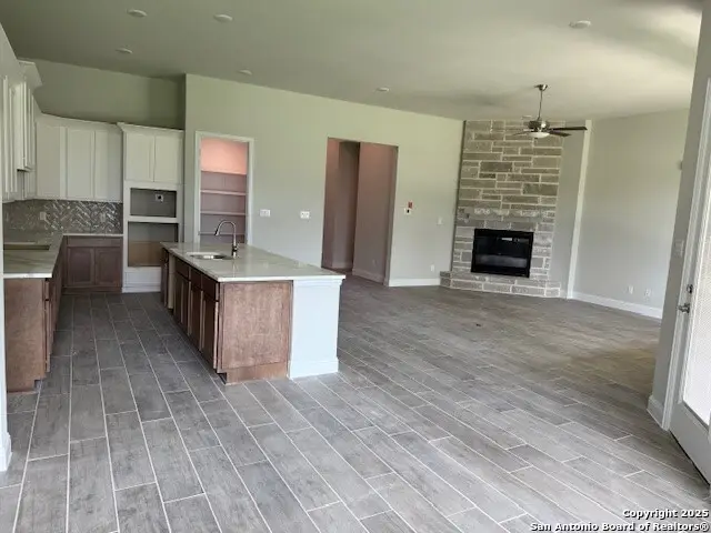 165 Poe Parkway, Castroville, TX 78009 - Image #3