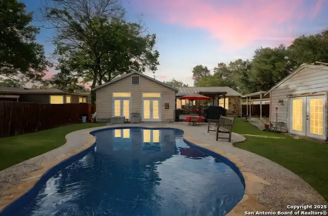 204 E Nottingham, San Antonio, TX 78209 - Image #2