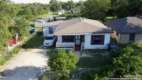 2434 Delgado, San Antonio, TX 78228