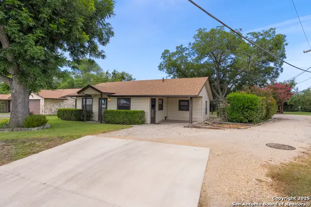 100 Haeckerville Rd, Cibolo, TX 78108 - Image #2