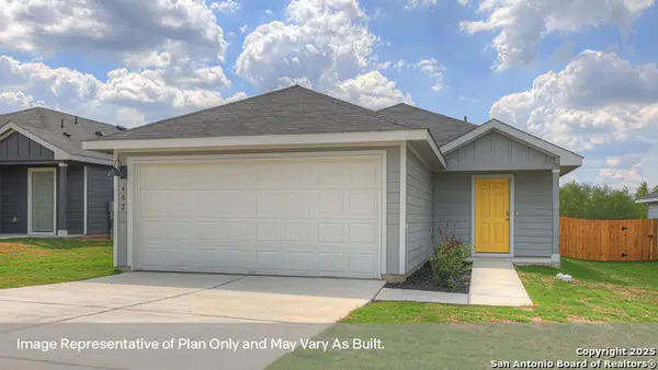 1014 Indian Way, Seguin, TX 78155