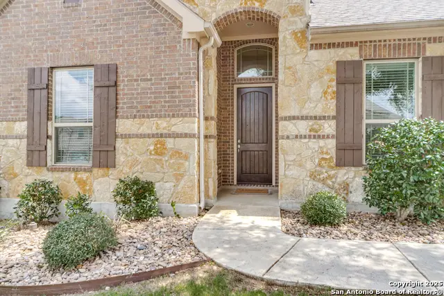 233 Branson Falls, Boerne, TX 78006 - Image #1