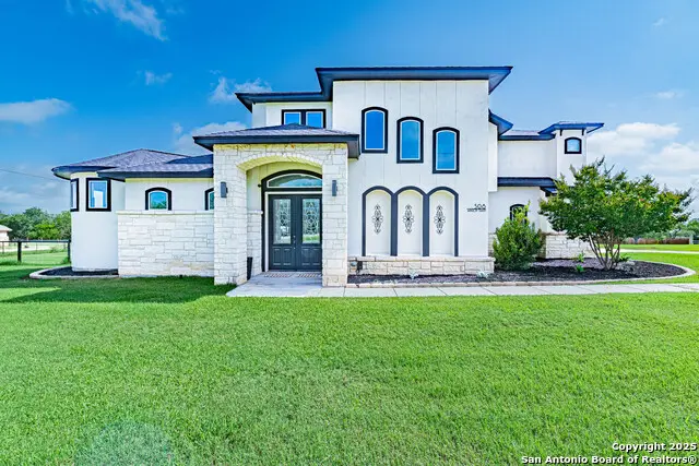 508 Wagon Train, La Vernia, TX 78121 - Image #2