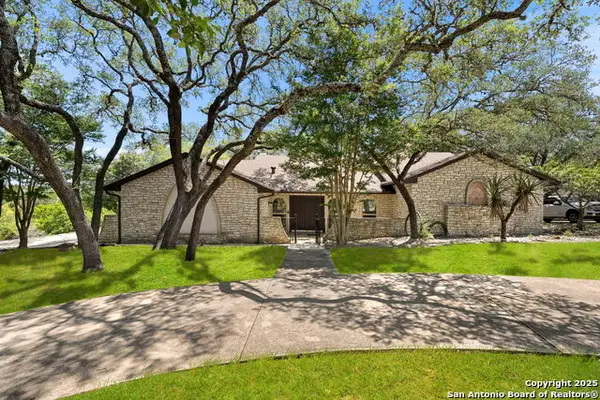 25615 Dull Knife Trl, San Antonio, TX 78255