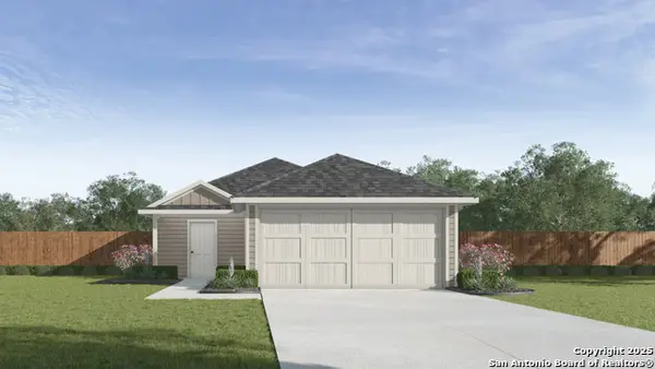 1030 Gladys Run, Seguin, TX 78155