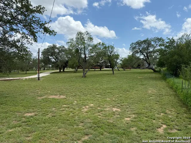 227 River Bluff, Lytle, TX 78052 - Image #2