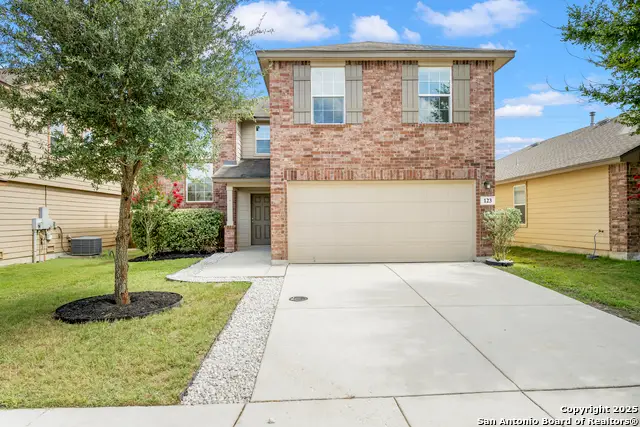 123 Lina, Boerne, TX 78015 - Image #1