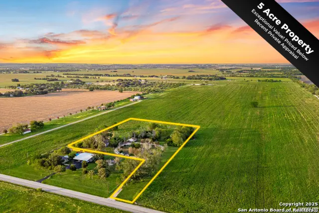 2803 Haeckerville, Cibolo, TX 78108 - Image #2