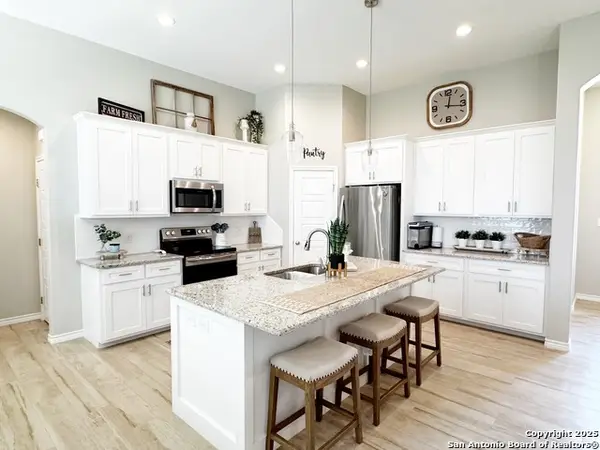 1683 Vista View, Pleasanton, TX 78064