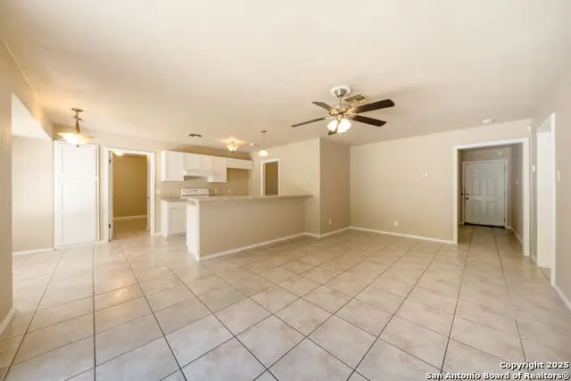4938 Fairford, San Antonio, TX 78228 - Image #3