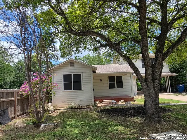 725 Aransas, San Antonio, TX 78210 - Image #2