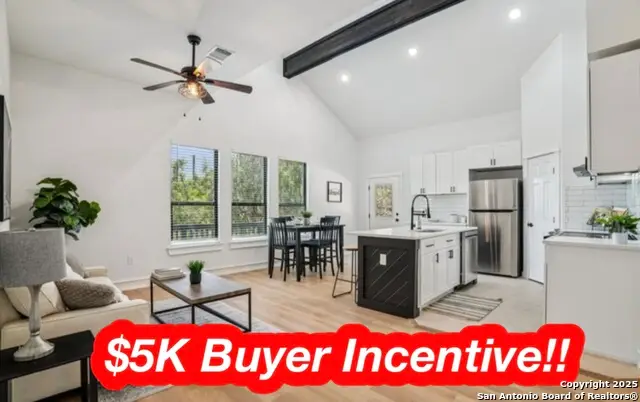 12596 Park Road 37, Lakehills, TX 78063 - Image #1