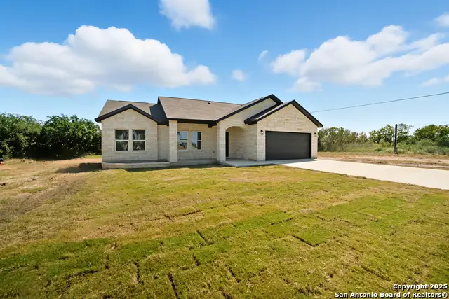 16724 Tapatio St, Atascosa, TX 78002 - Image #3