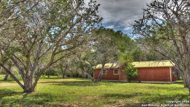 154 Weston, Leakey, TX 78873 - Image #3