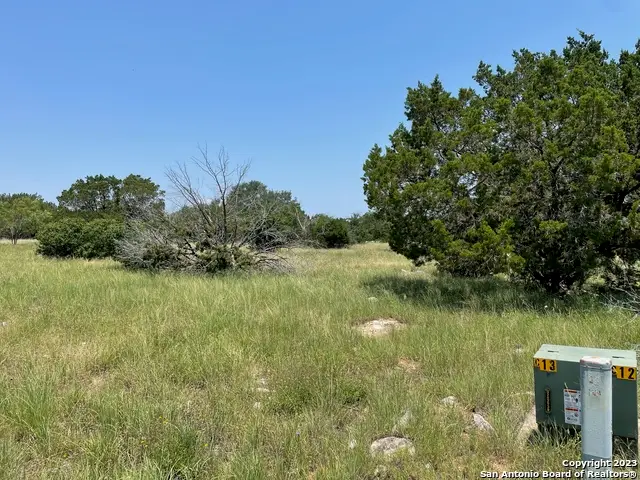 1063 Hob Nail, Horseshoe Bay, TX 78657 - Image #2