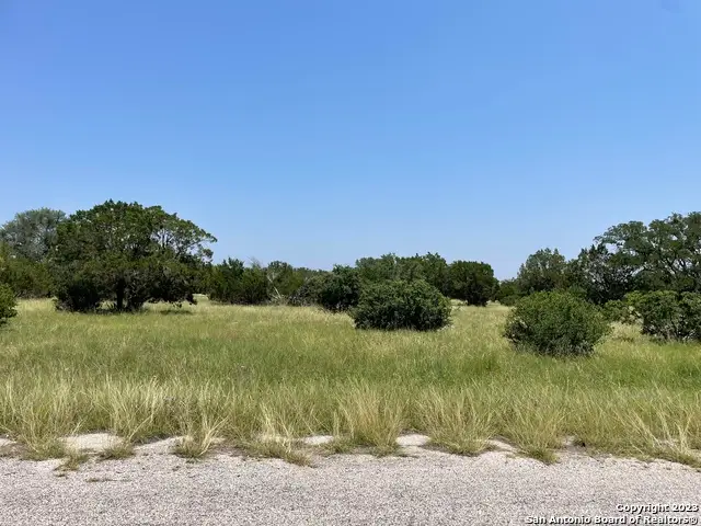 1063 Hob Nail, Horseshoe Bay, TX 78657 - Image #3