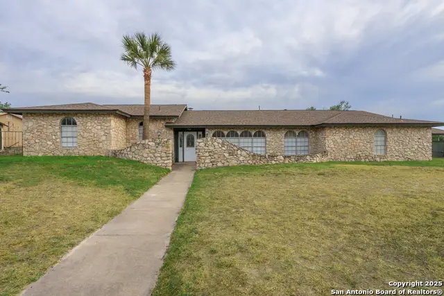 309 Meandering Way, Del Rio, TX 78840 - Image #2