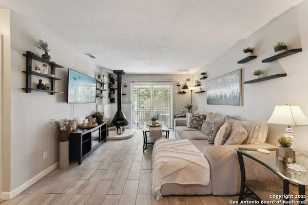 923 Vance Jackson #1104, San Antonio, TX 78201