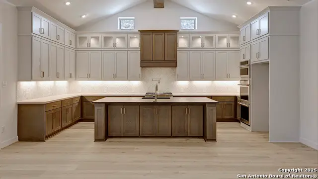 27 Enia Circle, San Antonio, TX 78257 - Image #2