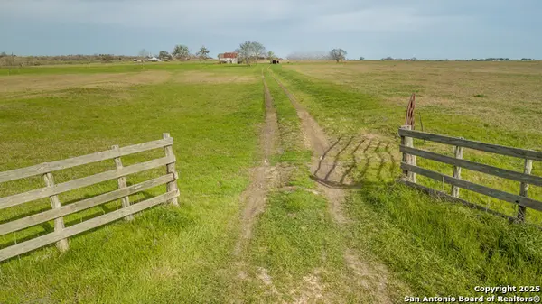 CR  359A Tract 6, Shiner, TX 77984