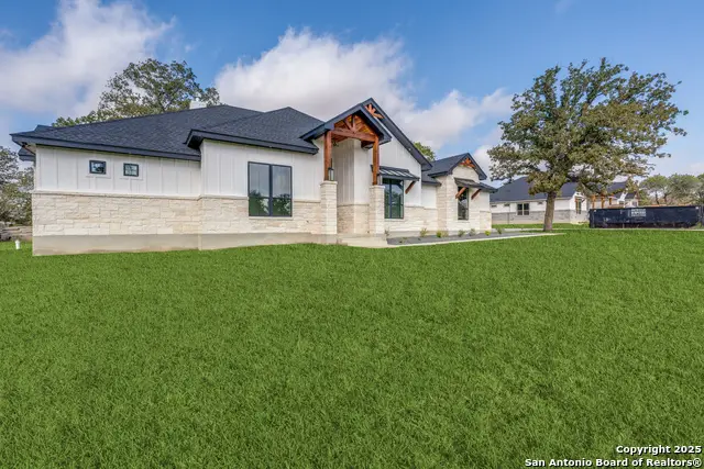 113 Pioneer Trail, Adkins, TX 78101 - Image #2