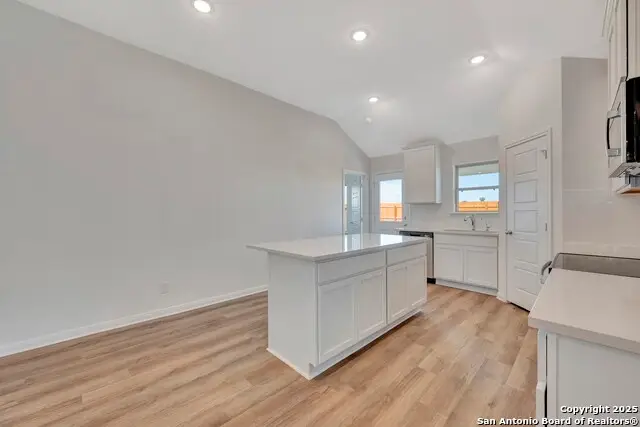 4277 Carlotta Drive, New Braunfels, TX 78130 - Image #3