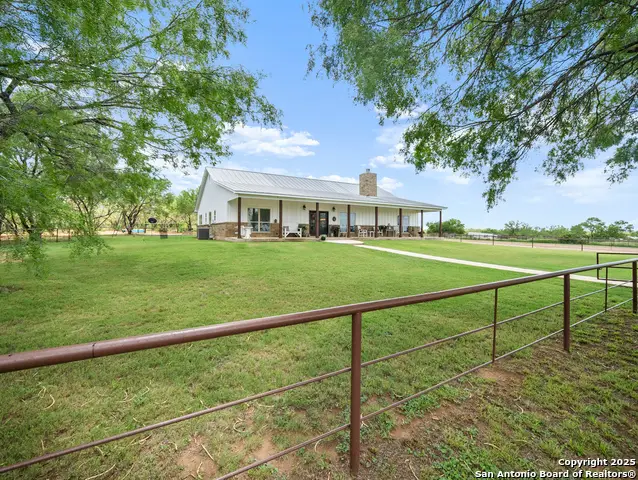 590 County Road 431, Pleasanton, TX 78064 - Image #3