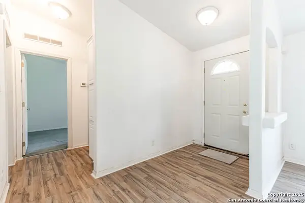 181 County Road 6816, Natalia, TX 78059