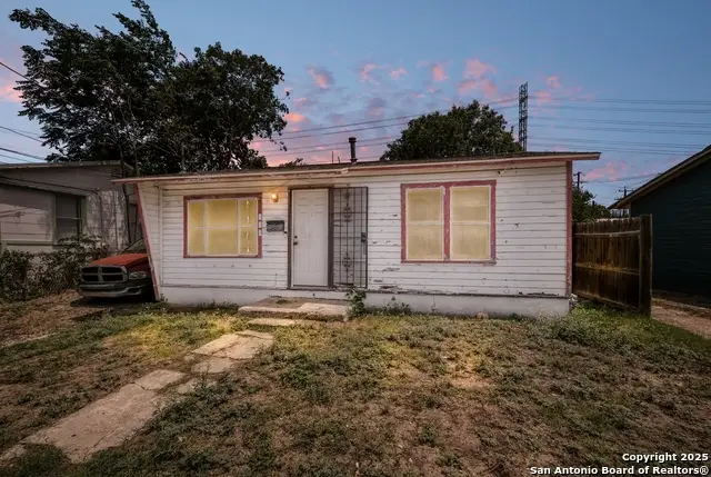 723 Larry, San Antonio, TX 78202 - Image #1