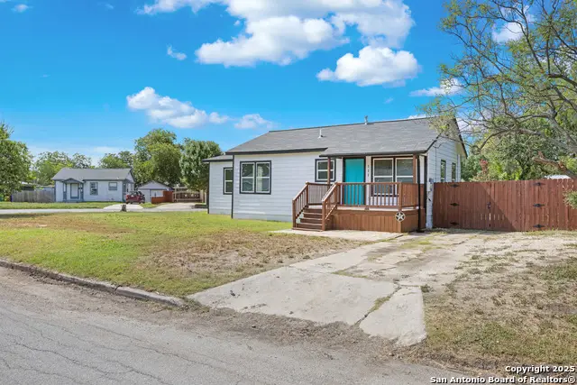 322 Glamis Ave, San Antonio, TX 78223 - Image #3