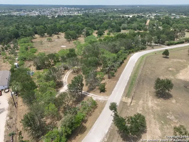 124 Valley Creek, Cedar Creek, TX 78612 - Image #2