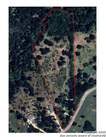 124 Valley Creek, Cedar Creek, TX 78612 - Image #3