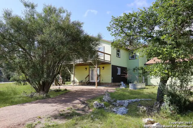 614 Red Oak Woods, Canyon Lake, TX 78133 - Image #3