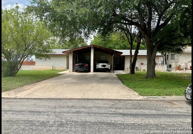 1035 Fabulous, San Antonio, TX 78213 - Image #1