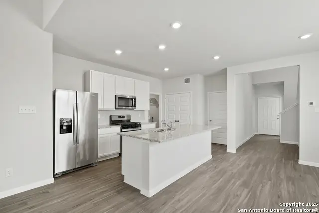 141 Duck Trail, San Antonio, TX 78245 - #2