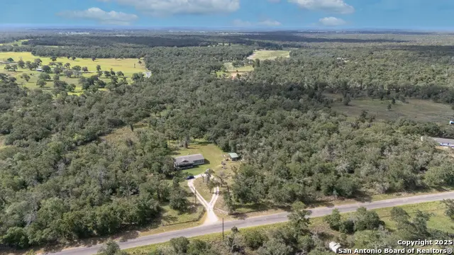 305 Shorthorn, Stockdale, TX 78160 - Image #2