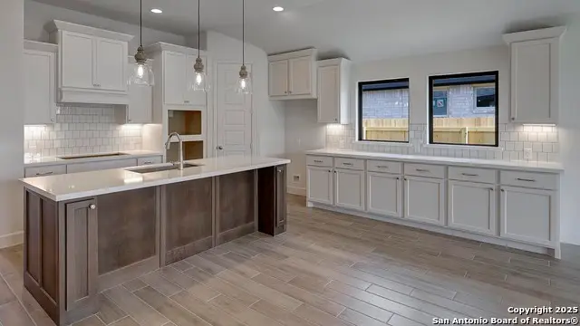 574 White Oak, Castroville, TX 78009 - Image #2