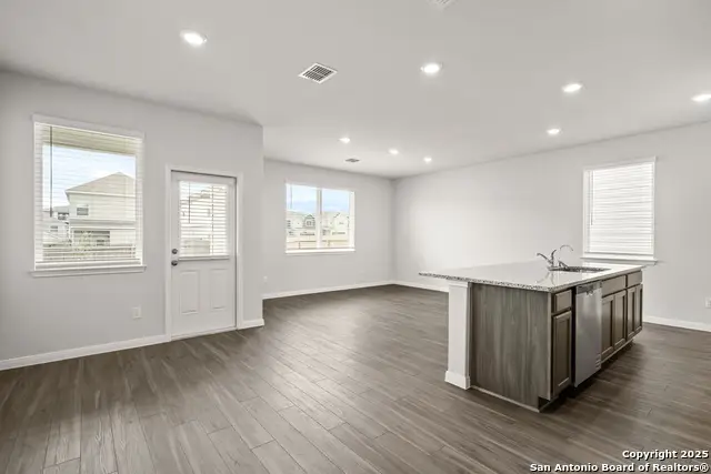 10122 Carnelian Cove, San Antonio, TX 78245 - Image #2