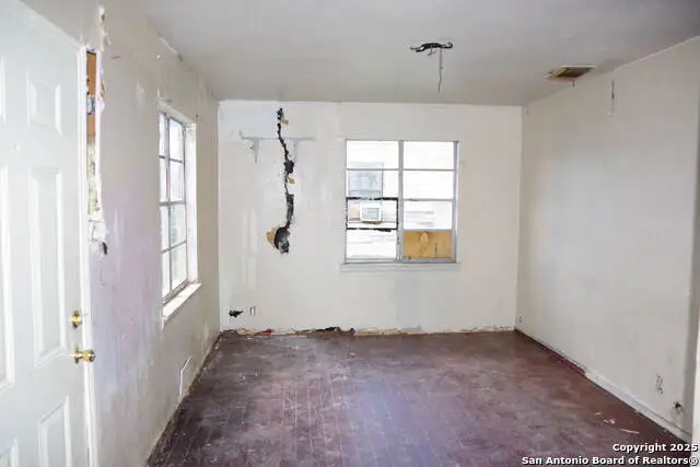 2131 Athel Ave., San Antonio, TX 78237 - Image #3