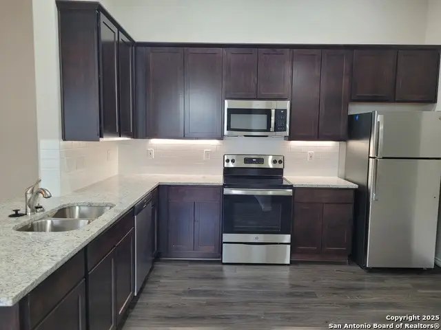 9217 Groff Landing, Converse, TX 78109 - Image #3