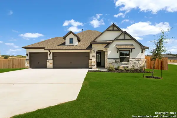 242 Janice Avenue, Castroville, TX 78009