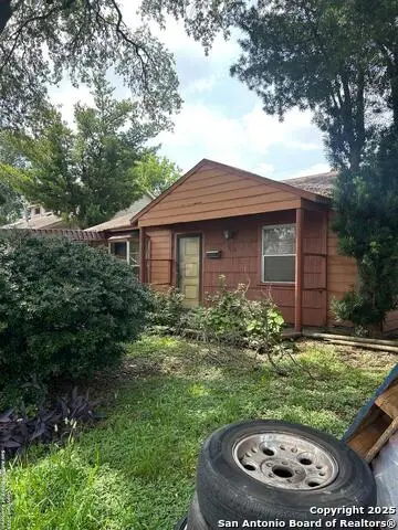 3210 Mccrarey Dr, Houston, TX 77088