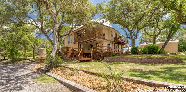 267 Angel Dr, Lakehills, TX 78063 - Image #3