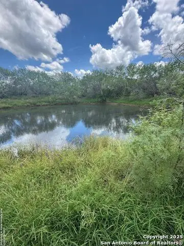 07 Windmill Ranchettes Cr 329, Jourdanton, TX 78026