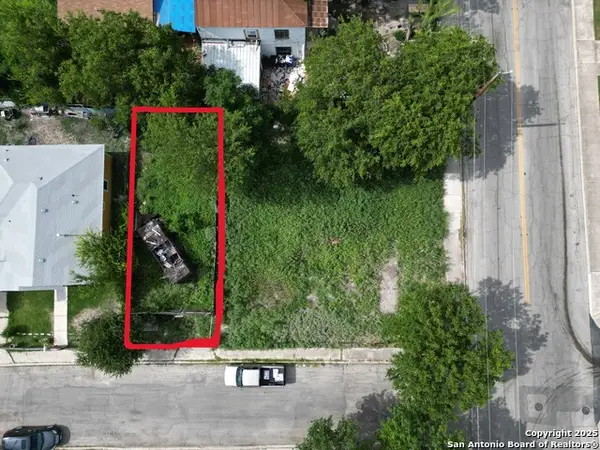 1607 San Carlos, San Antonio, TX 78207